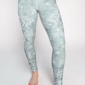 Yoga Democracy leggings, size small, bluish green